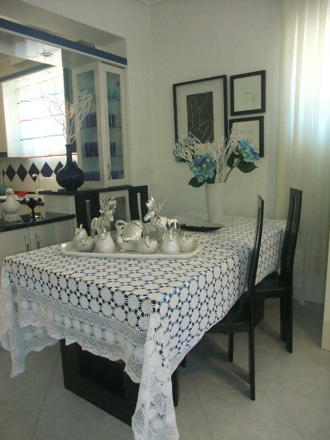 A Majestic Elegant House With A Garden Apartment Peraia  Ngoại thất bức ảnh